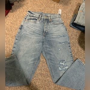 NWT extra-sky high straight curvy jeans from old navy